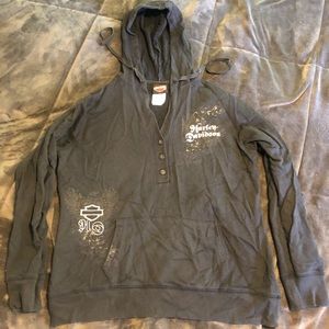 Harley-Davidson large black hooded long sleeved shirt